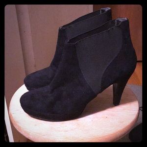 Vegan Platform Pumps